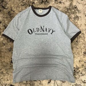 Old Navy Heather Gray T-Shirt with Black Trim